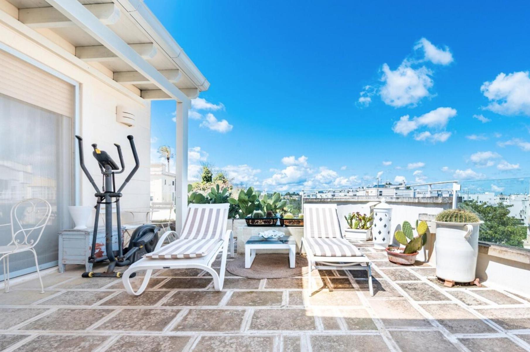Le Terrazze Apartment Otranto Exterior photo